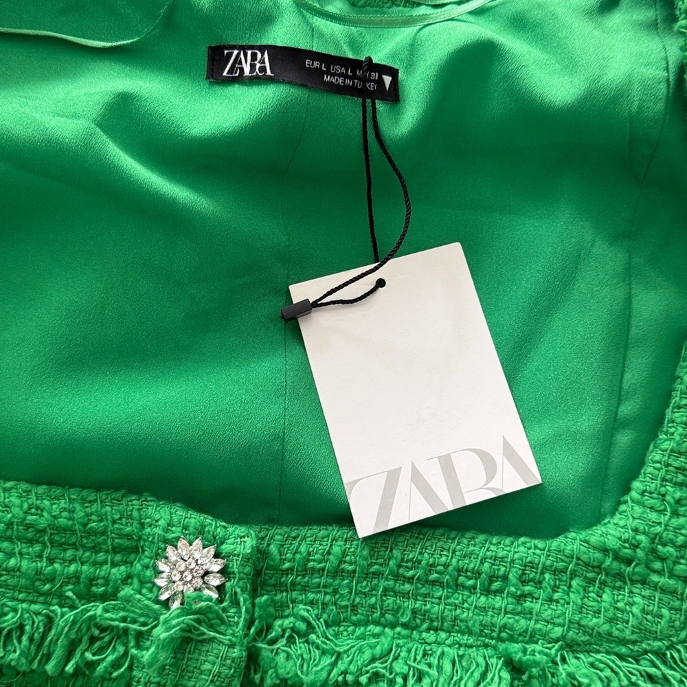 Zara Tweed Boucle squared neck long sleeves Jewel Buttons Green Dress Sz Large - Picture 12 of 15